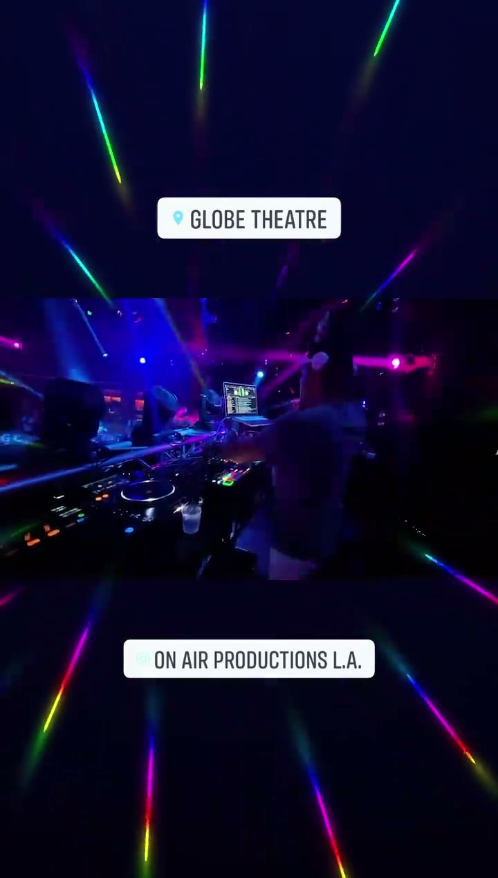DJ Set at the Globe Theatre, Los Angeles