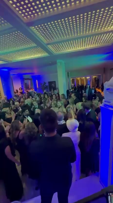 Persian Wedding Dance — Guests Celebrating